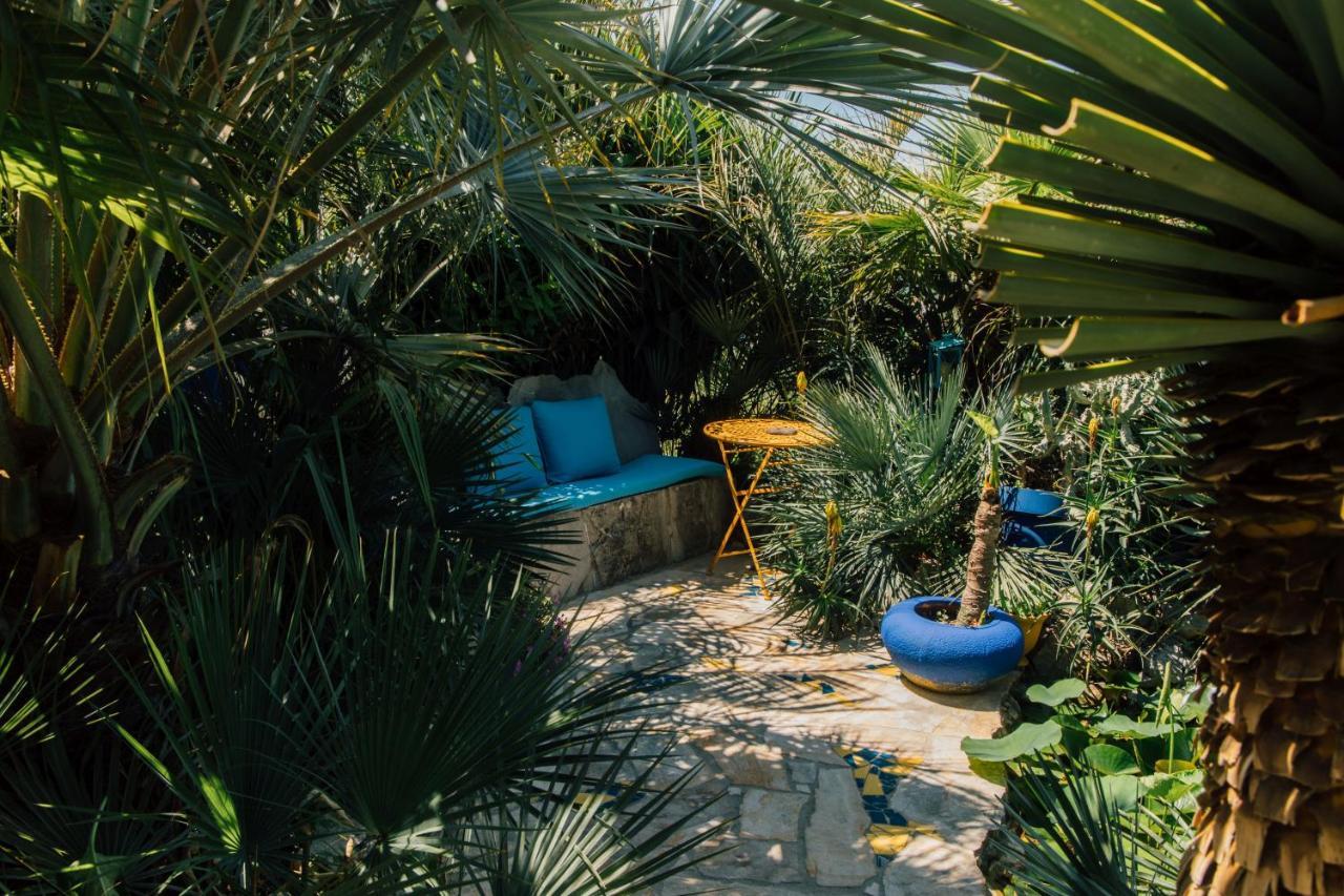 Villa Tropica, Total Privacy, Tropical Garden And Private Pool คาชเตลา ภายนอก รูปภาพ